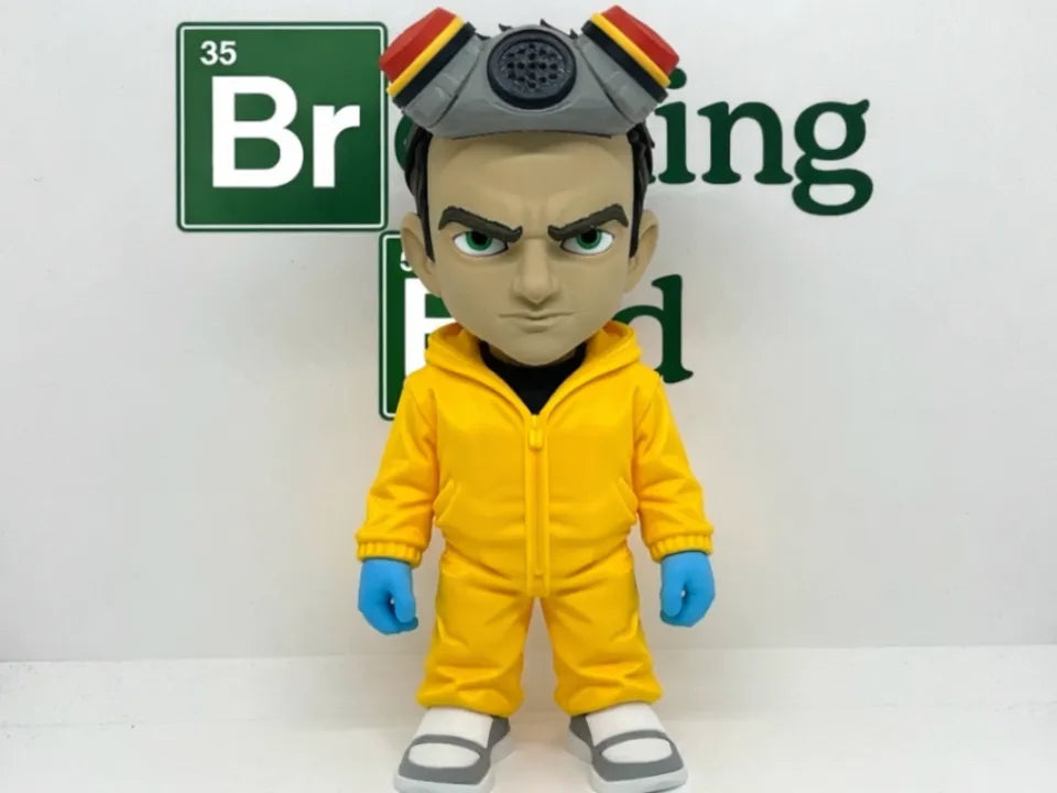 Figurine Jesse Breaking Bad inspired – combinaison jaune – fan art – collection geek