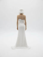 Figurine Femme Futuriste 3D – Robe Blanche – Style Geek Sci-Fi – Décoration Moderne JT Créa3D