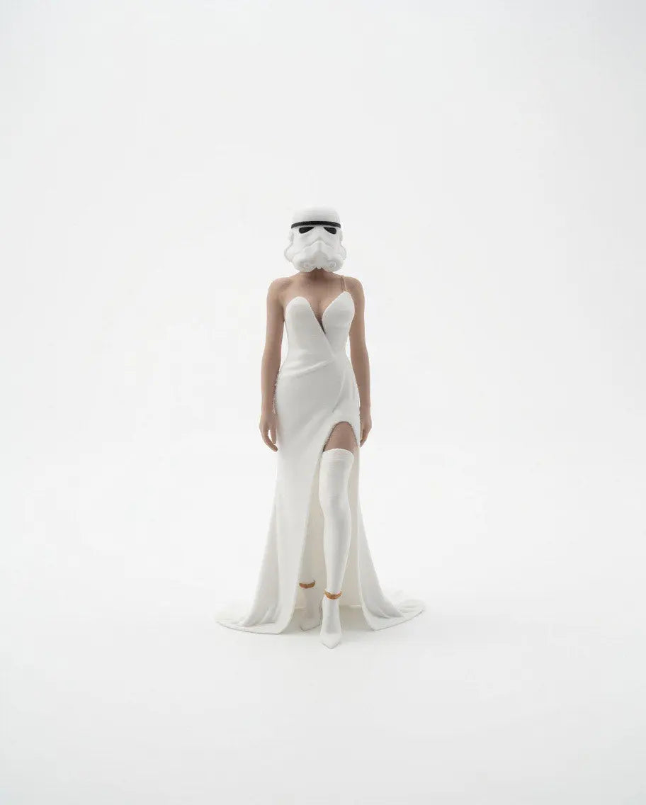 Figurine Femme Futuriste 3D – Robe Blanche – Style Geek Sci-Fi – Décoration Moderne JT Créa3D